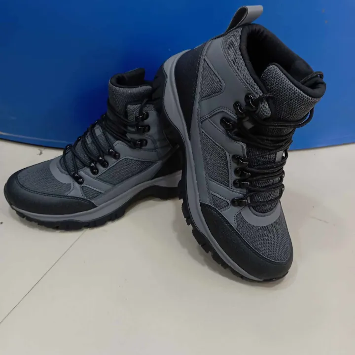 Goldstar G10 2002 Gray Black Treaking Shoes For Men